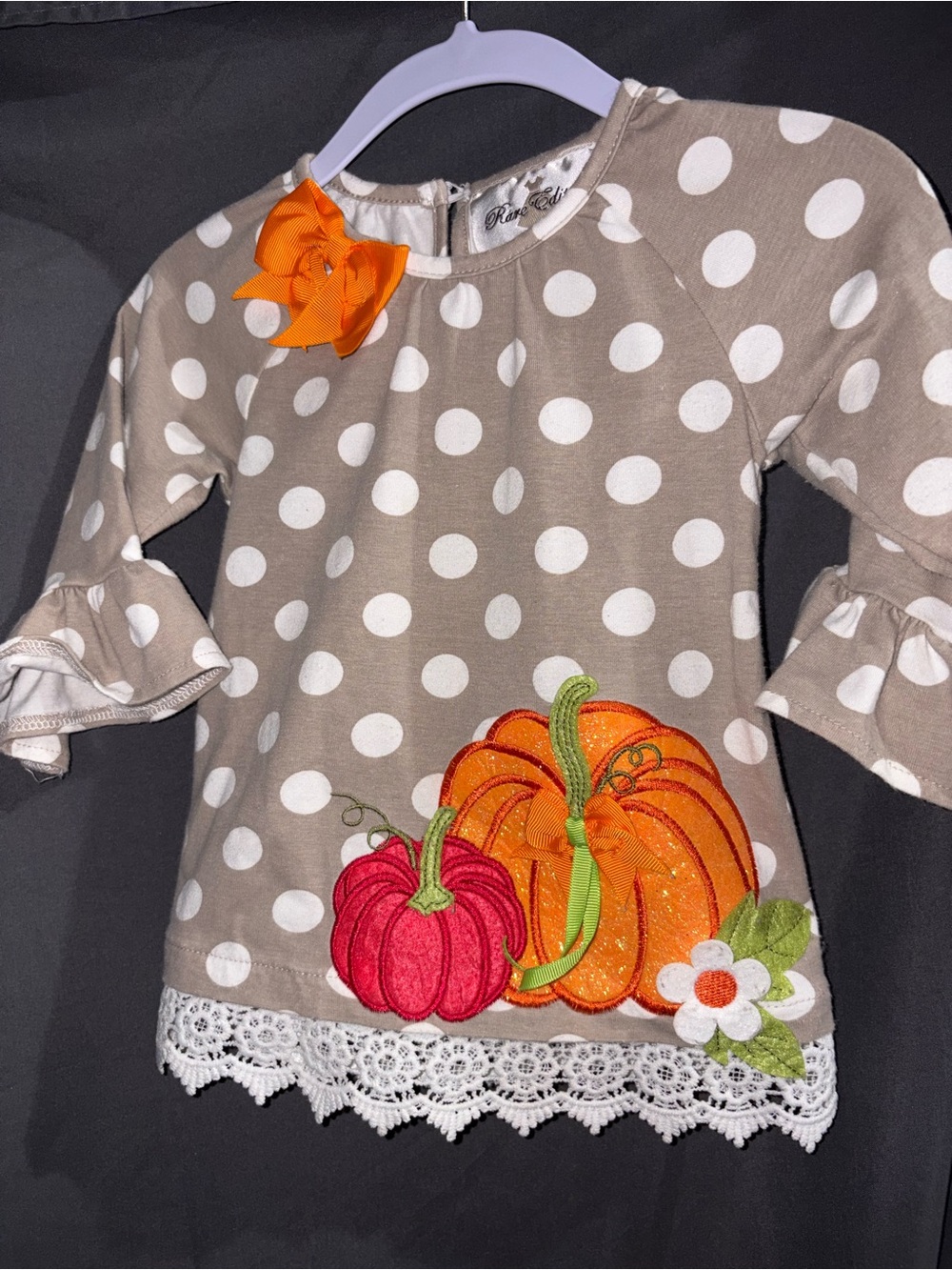 Rare Editions Taupe Polka Dot Top with Orange Bow Accent Fall Halloween Pumpkins